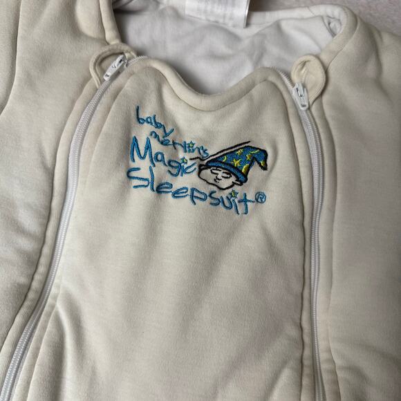 Merlin's Magic Sleep Suit Size Small 3-6 Months; 12-18 lbs white Double Zip - Picture 3 of 4